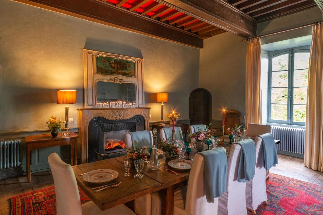 Chateau Garinie 15Th Century Medieval Castle In The South Of France Lugan  외부 사진